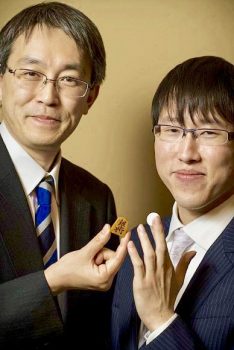 羽生永世名人と井山名人